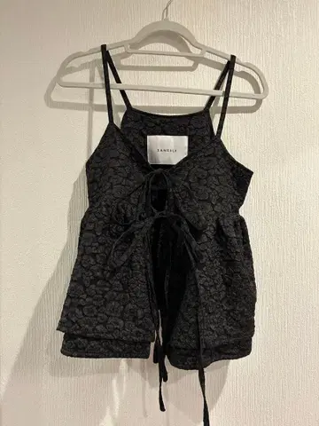 산세르프 블랙 뷔스티에