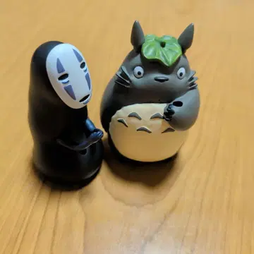 토토로와 가오나시 일륜화병 세트