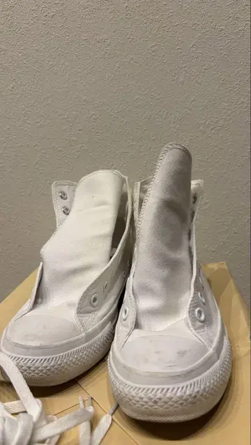 Converse All Star 화이트 스니커즈