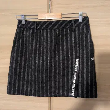 MASTER BUNNY EDITION 스트라이프 스커트 거의 미사용