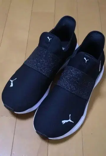 PUMA 슬립온 블랙