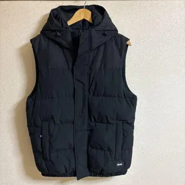 ZARA 다운 베스트 자라 충전솜 dnwr 후드 부착