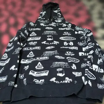 XLARGE 로고 프린트 후드티