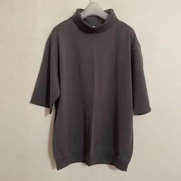 유나이티드 애로우즈 반팔 터틀 티셔츠