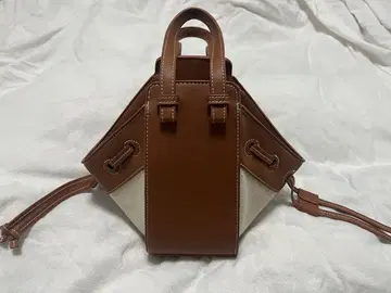 캔버스 삼각형 핸드백