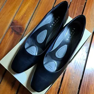 정체 펌프스 2 (4cm 힐) RAKUNA (라쿠나)