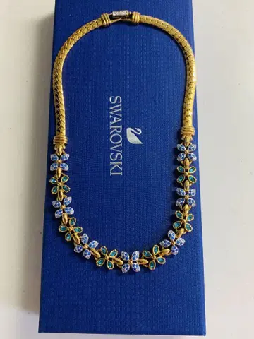 스와로브스키 Swarovski 플라워 크리스탈 목걸이 초커