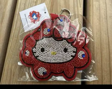 오사카 간사이 박람회 산리오 반짝이는 가죽 키링 키티