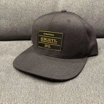 SUBCIETY 캡