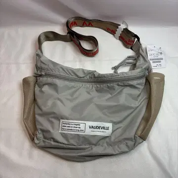 한정판 VAUDEVILLE/보드빌 프릭스스토어 숄더백