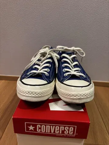 Converse 척테일러 스니커즈