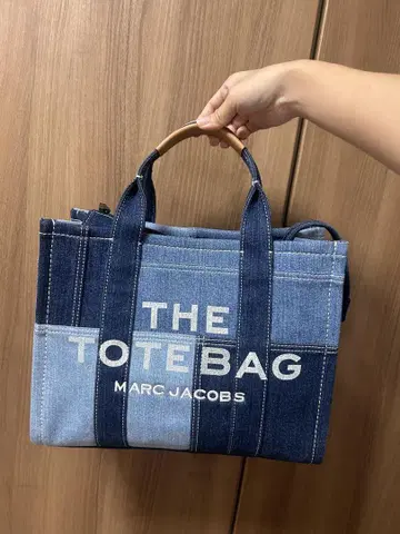 새상품급/레어템 MARC JACOBS THE TOTE BAG 데님