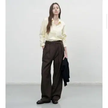 GENERAL IDEA 벨트 포함 2턱 와이드 슬랙스 [BROWN]