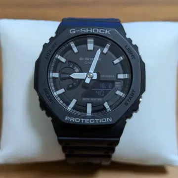 G-SHOCK ANALOG-DIGITAL GA-2100-1AJF
