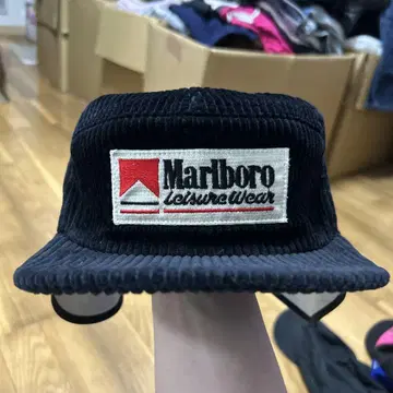 Marlboro 코듀로이 캡 블랙