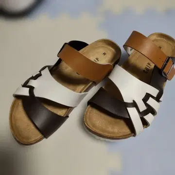 [ M 사이즈 26cm ] CHIP CLIP 컴포트 샌들 M 사이즈