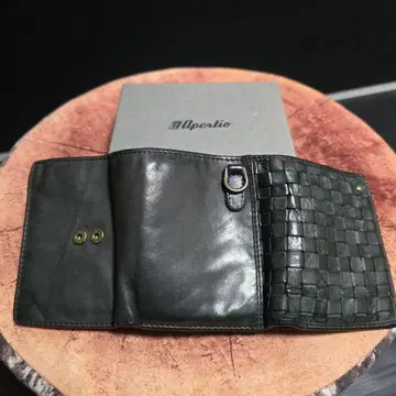 아페르티오 apertio 3단 폴더형 지갑 새상품급