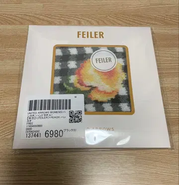 페이 유나이티드 애로우즈 피치 손수건