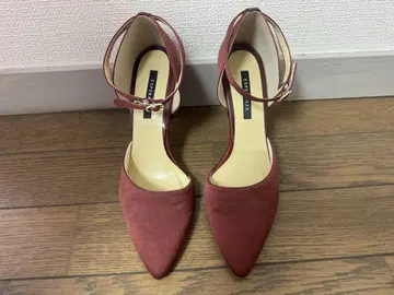 버건디 스틸레토 하이힐