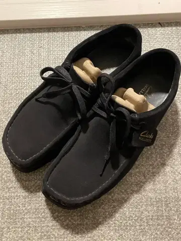 clarks wallabee 블랙