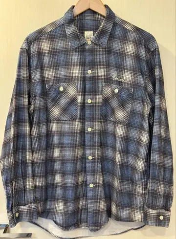Psicom J. F. Flannel L