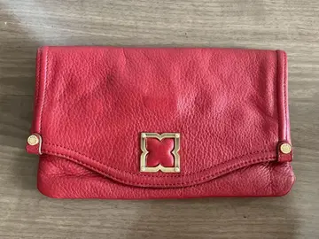 BCBGMAXAZRIA 레드 천연 가죽 클러치백 새상품급 플랩식