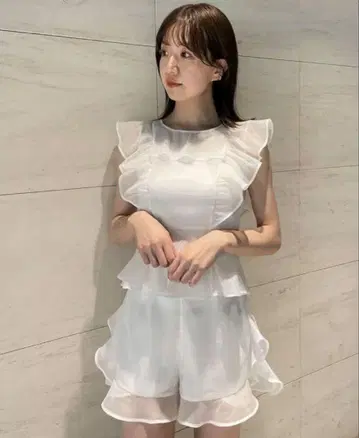 스나이델 snidel / 오간자 프릴 블라우스, 스카프 쇼츠, 세트