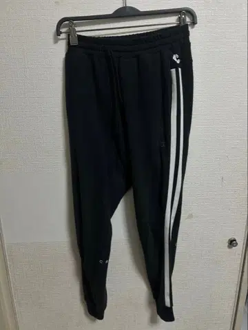 CRONOS 블랙 조거 팬츠 사이드 스트라이프 M