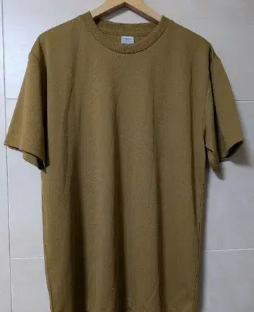 브라운 코튼 반팔 티셔츠
