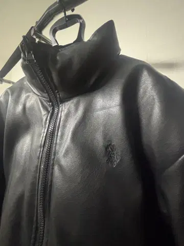 U.S. Polo Assn. 블랙 다운 자켓