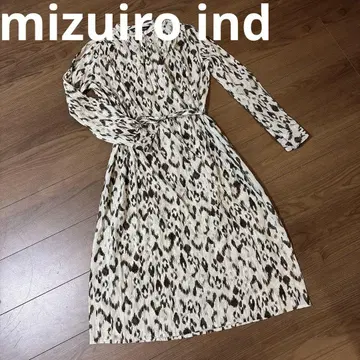 가격 대폭 인하 새상품급 mizuiro ind 밴드 카라 롱 원피스