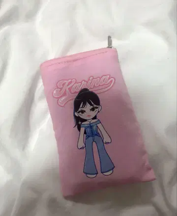 aespa 카리나 미니 파우치