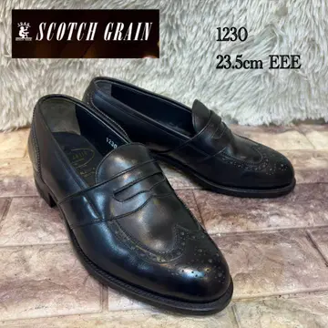 새상품급 스코치 그레인 메달리온 윙팁 로퍼 23.5cm