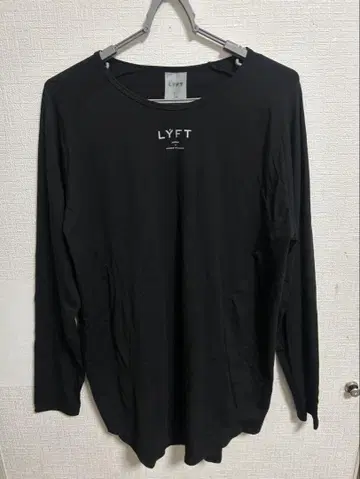 LYFT 블랙 긴팔 T셔츠 L