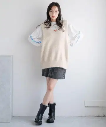 LOWRYS FARM 버튼 샤기 베스트 아이보리