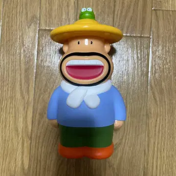 칼 아저씨 저금통
