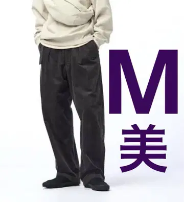 UNIQLO U 코듀로이 턱 와이드 팬츠 사이즈 M 다크 그레이