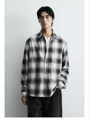 ZARA XL 블랙/화이트 체크 긴팔 셔츠