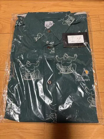 고 슬로우 카라반 스모 셔츠