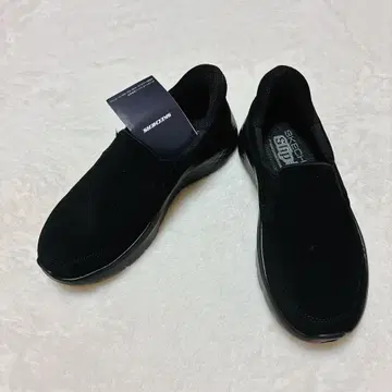 스케쳐스 핸즈프리 슬립인즈 GO WALK 23 블랙