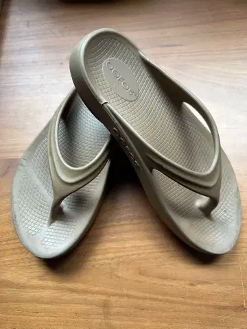 EU 38: 일본 사이즈 24.5cm OOFOS 베이지 리커버리 샌들