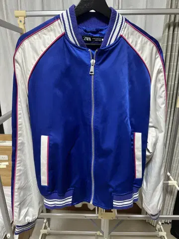 ZARA 바시티 자켓
