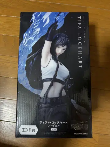FF7 리버스 출시 기념 복권 엔드상 티파 록하트 피규어