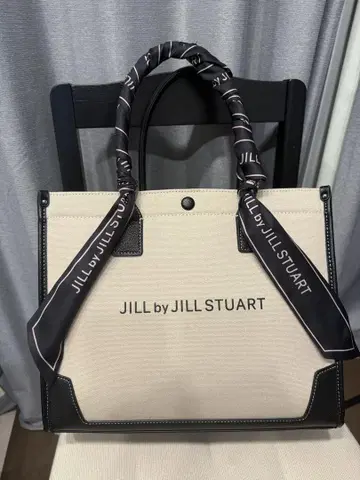 JILLSTUART 스카프 토트