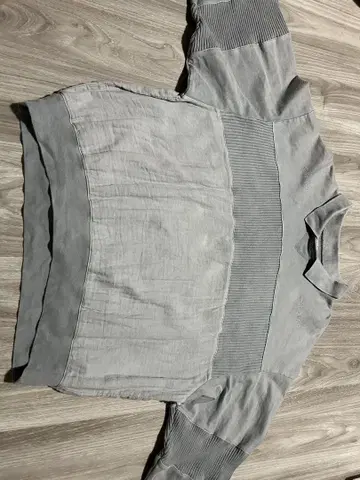 CAV EMPT 그레이 크루넥 트레이닝복