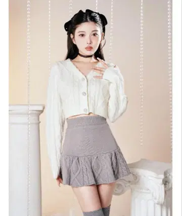 다리치 비쥬 버튼 케이블 니트 가디건