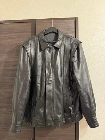 블랙 가죽 자켓