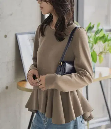 고베 레터스 비대칭 페플럼 상의 [C7646]