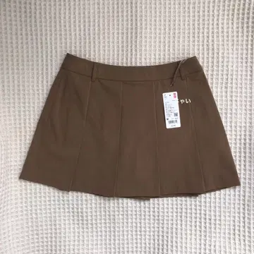 UNIQLO 플리츠 스코트