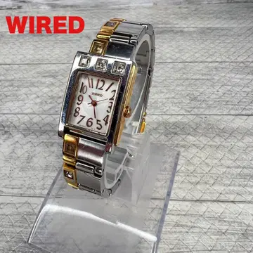 WIRED 와이어드 손목시계 1N01-0HH0